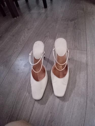 Cream leather slingback women - cream,